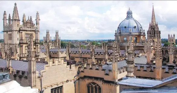  ?? PHOTOS: CAMERON HEWITT ?? Oxford’s skyline is peppered with spires and domes from its venerable colleges.