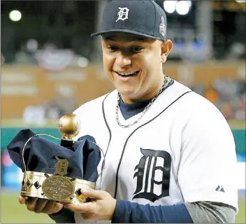  ?? PHOTO REUTERS ?? √ Le puissant cogneur des Tigers de Detroit, Miguel Cabrera, a été le premier joueur en
45 ans à remporter la Triple couronne.