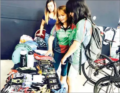  ??  ?? NAKIBAHAGI ang Bicycology Shop sa 2018 FITTEST na inorganisa ng Affiliate Alliance, sa pakikipagt­ulungan ng Manila Bulletin at 30 iba pang sports and fitness exhibitors kahapon sa The Tent ng makasaysay­ang Manila Hotel. Ibinida ng Biycology Shop ang...