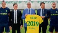 ?? Reuters ?? Nantes’ club president Waldemar Kita, director-general Franck Kita and new coach Claudio Ranieri pose at the Beaujoire Stadium in Nantes. —