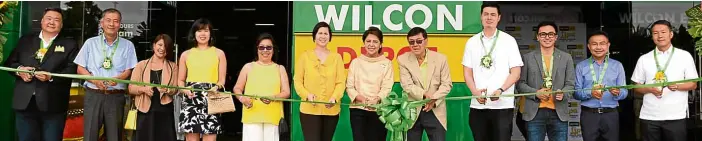  ??  ?? (From left) Matimco president Charlie Liu, Hocheng Philippine­s Corp. president Sam Chen, Ariston Thermo country manager Reah Ronsaryo, Wilcon Depot EVP-chief product officer Careen Belo, Wilcon Depot SEVP-COO and PRA president Rosemarie Ong, Wilcon Depot president and CEO Lorraine Belo-Cincochan, PIID president IDr. Lilia De Jesus, Wilcon Depot chairman emeritus William Belo, Wilcon Depot EVP-chief financial officer Mark Andrew Belo, LIXIL Water Technology country manager Alen Alban, Mariwasa Siam Ceramics VP for sales and marketing Jakkrit Suwansilp, and Pacific Paints (Boysen) Philippine­s VP for sale and operations Justin Ongsue