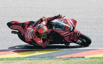  ?? LISI NIESNER / Reuters ?? Pecco Bagnaia fue el autor de la pole del GP de Alemania, la tercera que suma esta temporada