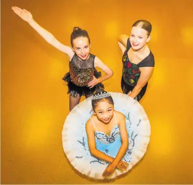  ?? Photo / Paul Taylor ?? Heather Brunsdon School of Dance scholarshi­p winners are (from left) Charlie-Grace Kinney, 10, tap; Mercedes Lang, 15, jazz and Emma Lu, 9, ballet.