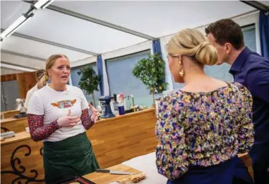  ?? FOTO: DR ?? Nanna Gregori ( tv.) og Laura Aagaard Nielsen nåede finalen i årets udgave af ’ Den store bagedyst’, hvor det som bekendt var Klaus Andersen, der løb med sejren.