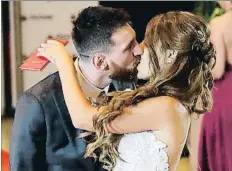  ?? DAVID FERNÁNDEZ / EF ?? Messi y Antonela mostraron su amor ante las cámaras