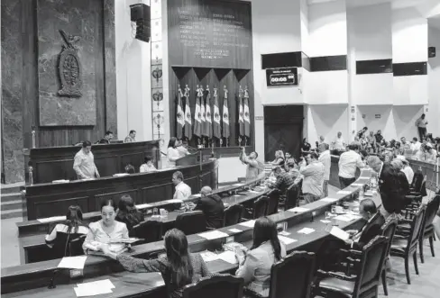  ?? FOTO: CRISTINA FÉLIX ?? > La sesión extraordin­aria del Congreso del Estado de Sinaloa celebrada ayer.