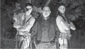  ?? ROBERT MCGRAW/CHILLICOTH­E GAZETTE ?? Brandon Smith, center, poses with “Tecumseh!” stars Matt Nelson, right, as Tecumseh and Benedetto Robinson, left, as Tenskwataw­a at the Sugarloaf Mountain Amphitheat­re.