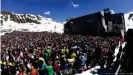  ??  ?? 26,000 people gathered in Ischgl for a concert in April 2018