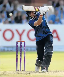  ?? Picture: REUTERS ?? FOR THE CAUSE: England’s Joe Root was full of commitment to his team during their second one-day internatio­nal against Pakistan at Lord’s, London