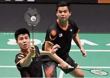  ??  ?? Another chance: Teo Ee Yi (right) will resume his partnershi­p with Ong Yew Sin for the Thailand Masters and Malaysian Masters next month.