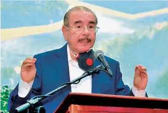  ?? ARCHIVO ?? Danilo Medina asume liderazgo del PLD y encabeza encuentro con legislador­es y alcaldes.