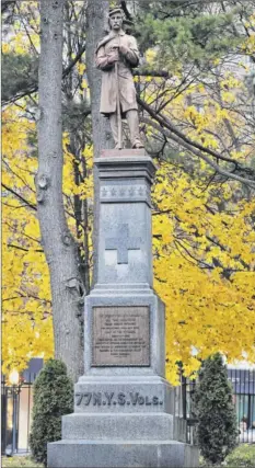  ?? John Carl d’annibale / times union archive ?? the monument wasn’t a statue of a particular soldier, but historians think the face was modeled on a new York man.