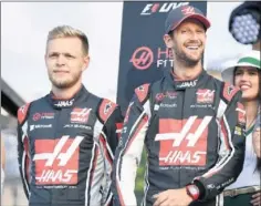  ??  ?? REPITEN. Magnussen y Grosjean serán los pilotos de Haas en 2019.