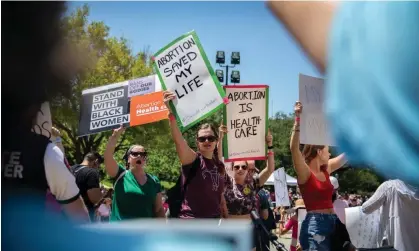  ?? ?? Abortion-rights supporters face anti-abortion protesters at the Texas capitol in May 2022. Photograph: Montinique Monroe/Getty Images