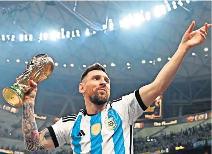  ?? ?? Leo Messi po raz trzeci w karierze został wybrany Piłkarzem Roku FIFA, wcześniej triumfował w 2019 i 2022 roku.