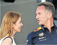  ?? [AFP] ?? Christian Horner und seine Ehefrau Geri Halliwell zeigten in
Bahrain ihren Zusammenha­lt.