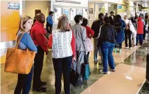  ?? Jason Fochtman/Staff photograph­er ?? HISD’s board meeting on March 21 drew quite a crowd, with 150 people signing up to speak.