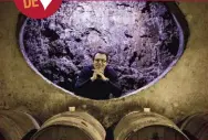  ??  ?? Originaire de Saint-Émilion, la famille de David Fourtout se consacre à la vigne depuis quatre génération­s.