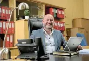  ?? Picture: FREDLIN ADRIAAN ?? NEW BROOM: Newly elected Nelson Mandela Bay mayor Retief Odendaal of the DA in his office at the City Hall yesterday morning