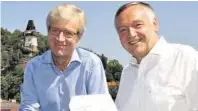  ??  ?? Gerhard Fabisch und Heinz Schuster (s-Versicheru­ng)