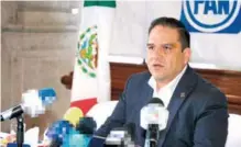 ??  ?? JUAN Sánchez Barba, presidente del CDM del PAN, denunció abandono de delegacion­es federales.