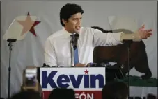  ?? AP PHOTO/JAE C. HONG ?? In this Oct. 18 file photo, State Sen. Kevin de Leon addresses supporters during an event held to formally announce his run for U.S. Senate in Los Angeles. California Democrats are gathering to chart a path for 2018 success while seeking to shore up...