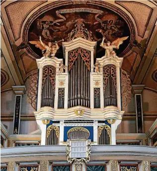  ?? FOTO: EDDA WEBER ?? Klingendes Kleinod: die Thielemann-Orgel der Dreifaltig­keitskirch­e in Gräfenhain wurde  bis  von dem bekannten „Gothaische­n Hoforgelma­cher“Johann Christoph Thielemann erbaut und ist in ihren wesentlich­en Teilen bis in unsere Tage erhalten geblieben.