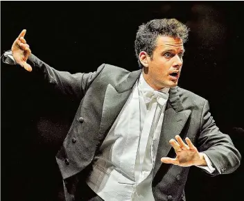  ??  ?? Ein internatio­naler Star wird Musikdirek­tor der Wiener Staatsoper: Philippe Jordan, Musikdirek­tor der Pariser Oper und Chef der Wiener Symphonike­r, startet 2020.