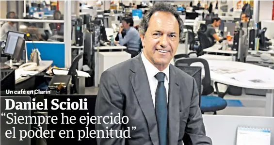  ?? EMANNUEL FERNANDEZ ?? El candidato del FpV estuvo en la redacción del diario. Dijo que la gente no quiere un cambio, que la inflación se desacelera y que “el vice tiene un rol muy importante: preside el Senado y atiende lo que delega el Presidente”.