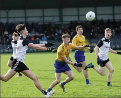  ??  ?? Gavin Gorman of Sligo in action with Roscommon in Markievicz Park on Saturday. Pics: Carl Brennan.