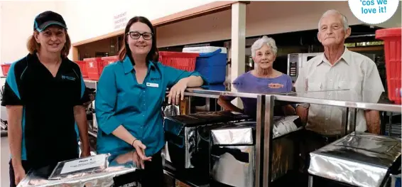  ?? PHOTO: MATTHEW NEWTON ?? LENDING A HAND: Meals on Wheels Toowoomba employees (from left) Wendy Gierke and Rebecca Bennett with volunteers Delmae Cain and Nev Redding.