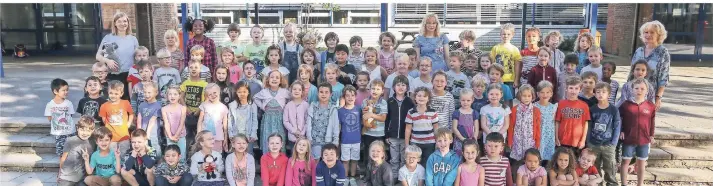  ?? FOTO: HANS-JÜRGEN BAUER ?? Diese Kinder besuchen ab jetzt die Marien-Schule.