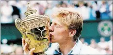  ?? DPA-BILD: EILMES ?? Erinnerung an einen großen Erfolg: Boris Becker nach seinem zweiten Wimbledon-Sieg im Jahr 1986