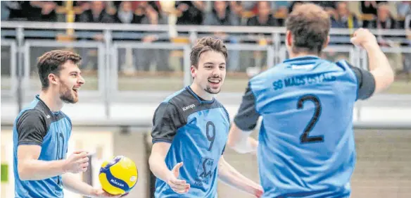  ?? FOTO: THOMAS SIEDLER ?? Sportlich die Liga gehalten: Die Volleyball­er der SG MADS Ostalb.