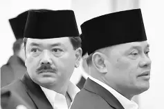  ??  ?? Hadi Tjahjanto (left) stands beside Nurmantyo during commemorat­ion day of the birth of Prophet Muhammad, in Bogor in this file photo. — Reuters photo