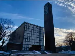  ?? (Richard Hall/The Independen­t) ?? The First Christian Church in Columbus, designed by Finnish architect Eliel Saarinen