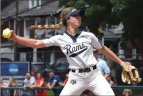  ?? AUSTIN HERTZOG - MEDIANEWS GROUP ?? Spring-Ford pitcher Bri Peck delivers to the plate against Parkland in a PIAA 6A quarterfin­al at Moravian College in Bethlehem.