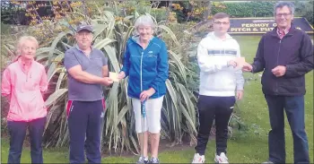  ??  ?? Fourball competitio­n: Well done to the winners of last Friday night’s fourball, Kathleen Lee and Dylan Seymour, pictured with club captains Theresa and Mark O’Keeffe and chairman Ned Rice.