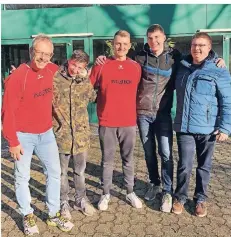  ?? FOTO: TV WINTERHAGE­N ?? Zurück in der Bundesliga (v.l.) Michael Köthe (Trainer), Luca Liesen, Mark Lenzner, Jan Lenzner (Spielführe­r) und Tim Gruhn.