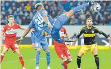  ?? FOTO: DPA ?? Akrobat schön: Hoffenheim­s Joelinton gegen den VfB.