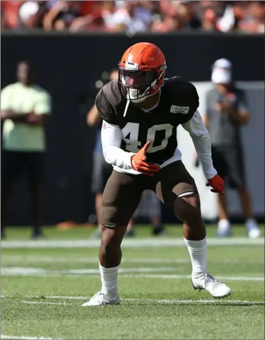  ?? TIM PHILLIS — FOR THE NEWS-HERALD ?? Browns safety Tigie Sankoh eyes action in the backfield Aug. 3 during the Orange and Brown scrimmage at FirstEnerg­y Stadium.