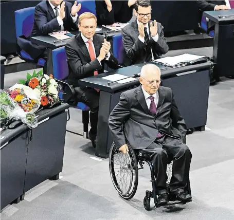  ?? Wolfgang Schäuble byl šéfem německého Spolkového sněmu zvolen 24. října na jeho ustavující schůzi FOTO PROFIMEDIA ?? Veterán německé politiky