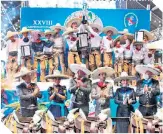  ?? FOTO: CORTESÍA FMCH ?? Salcedo López en la premiación a los ganadores por equipos en categoría Infantil.