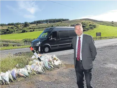  ?? Picture: Gareth Jennings. ?? Murdo Fraser MSP has welcomed the news that the council is considerin­g new measures on the A923.