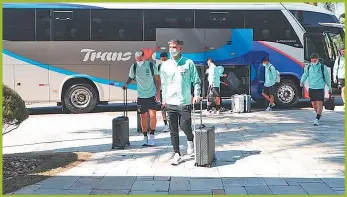  ?? PRENSA AFA ?? PRUEBA DE FUEGO. La Selección llegó ayer a San Pablo, donde mañana enfrentará a Brasil.