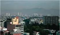  ?? ?? LA CALIDAD del aire en la Ciudad de México se empezó a deteriorar a partir de las 15:00 horas de ayer.