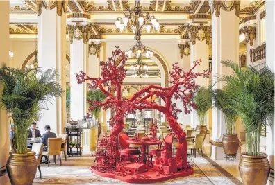  ?? Simon J. Nicol for The Peninsula Hotels via New York Times ?? Timothy Paul Myers’s “Alizarin” on display in the lobby of The Peninsula Hong Kong: the work will be displayed at the hotel's Tokyo location in the spring of 2020.