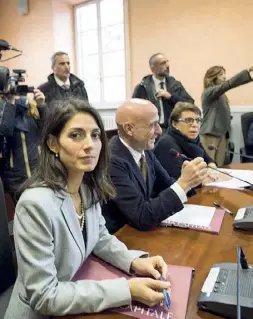  ?? (LaPresse) ?? In riunione Virginia Raggi con il ministro Minniti e la prefetta Basilone