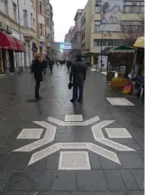  ?? FOTO: EYOF
FOTO: HENRIK MANNINEN ?? Överallt i Sarajevo gör Vinter-OS 1984 sig påmind. Här syns loggan från spelen på en av stadens huvudgator.