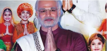  ?? Agence France-presse ?? ↑ Vivek Oberoi gestures during the trailer launch for the upcoming biopic film ‘PM Narendra Modi’ in Mumbai on Wednesday.